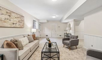 5601 KIRKWOOD Dr, Bethesda, MD 20816