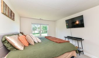 7120 Red Lake Ct, Indianapolis, IN 46217