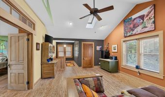 210 Lower St, Augusta, MO 63332
