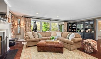 266 Pettis Ave NE, Ada, MI 49301