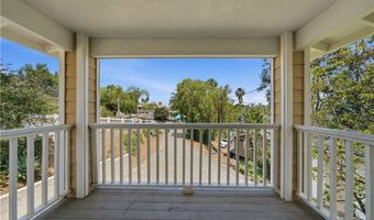 717 Porter Rd, Fallbrook, CA 92028
