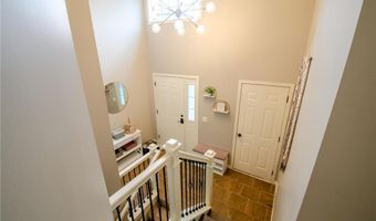 608 School St, Anoka, MN 55303