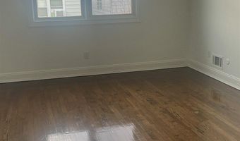 94 W 29TH St, Bayonne, NJ 07002