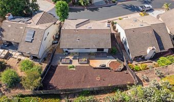 2041 Woodland Gln, Escondido, CA 92027