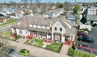 8 COMMONWEALTH Ave, Claymont, DE 19703