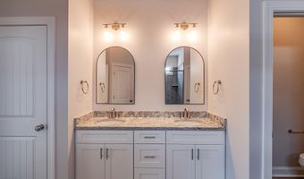 5170 Rountree Rd, Ayden, NC 28513