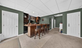 25 Winding Trl, Cheshire, CT 06410