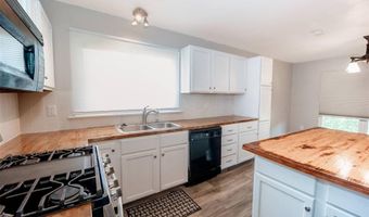 367 Napoli Ct, Ballwin, MO 63021