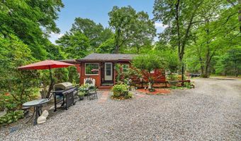 74 S Main St, Berkley, MA 02779