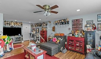 72 Hilltop Dr F, North Providence, RI 02904