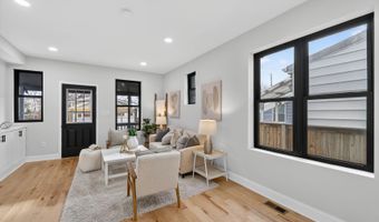 4017 14TH St NW, Washington, DC 20011