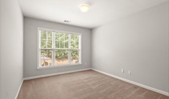 121 Finsbury Ln, Woodstock, GA 30188