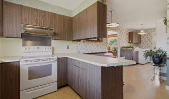 25 Westport Harbor Rd, Little Compton, RI 02837
