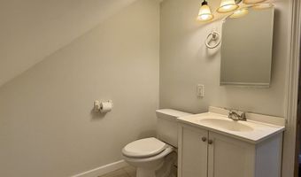 124 S Main St, Brooklyn, CT 06234