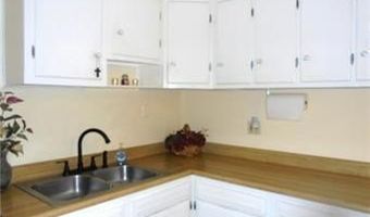 1336 Fairfax St, Allentown, PA 18103