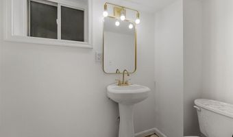 2712 S DAKOTA Ave NE, Washington, DC 20018
