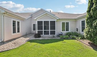 3354 N Stone Creek Cir, Madison, WI 53719