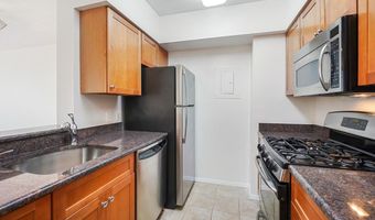 4801 FAIRMONT Ave #408, Bethesda, MD 20814
