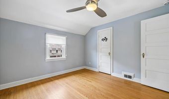 4525 N CHELSEA Ln, Bethesda, MD 20814
