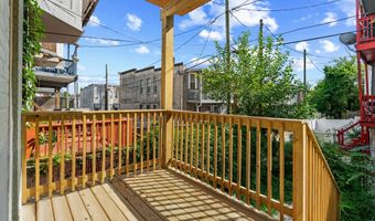 2912 AUCHENTOROLY Ter, Baltimore, MD 21217