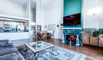 5440 Lindley Ave 310, Encino, CA 91316
