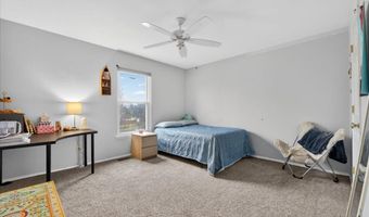800 Whispering Village Cir, Ballwin, MO 63021