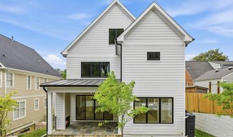 1905 N TAYLOR St, Arlington, VA 22207