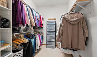 3302 E FALLCREEK Ln, Appleton, WI 54913