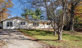 50 Circledale Dr, Cumberland, RI 02864