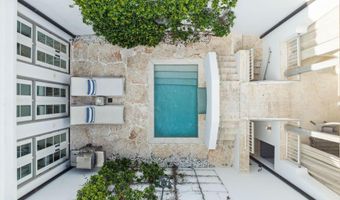 132 N Somerset St, Alys Beach, FL 32461