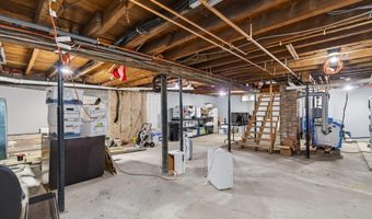 2386 N Belfast Ave, Augusta, ME 04330