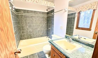 14633 7th Ave NW, Andover, MN 55304