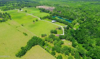 776 Sand Pit Rd, Arnaudville, LA 70512