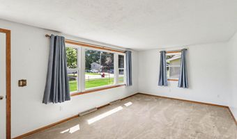 546 S Sherman St, Allegan, MI 49010