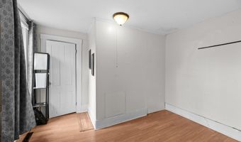 35 E Chestnut St, Augusta, ME 04330