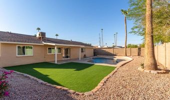 2705 W Summit Pl, Chandler, AZ 85224