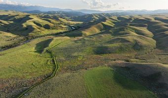 287 Spring Creek Rd, Absarokee, MT 59001