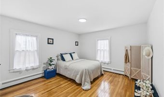 461 River Rd, Lincoln, RI 02865