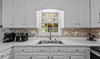 5065 Chris Rd, Bailey, NC 27807