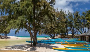 445 Kawailoa Rd 4, Kailua, HI 96734