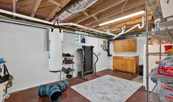 379 NE Morningside Ln, Abingdon, VA 24210
