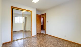 684 Sherwood Dr, Aurora, OH 44202