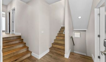 3952 Haines St, San Diego, CA 92109
