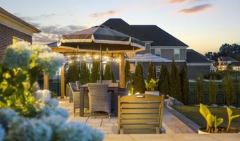 5818 Oakmont Blvd, Bargersville, IN 46106