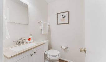 9103 BRAMBLE Pl, Annandale, VA 22003