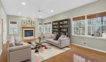 212 MONROE Ave, Belle Mead, NJ 08502