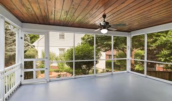 4610 ROXBURY Dr, Bethesda, MD 20814