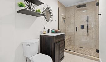 190 Auburn St, Cranston, RI 02910