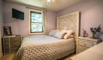 28 Clark Mill St, Coventry, RI 02816