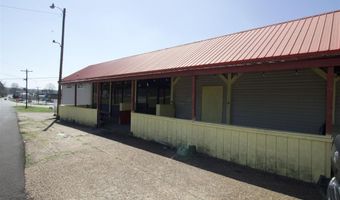 28 Elm St, Bardwell, KY 42023
